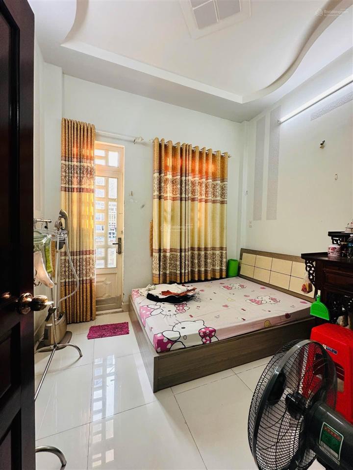 Bán nhà đẹp trương đình hội q8  hẻm xe hơi  sát mặt tiền  3 tầng 4pn  khu cao tầng  nhỉnh 5 tỷ