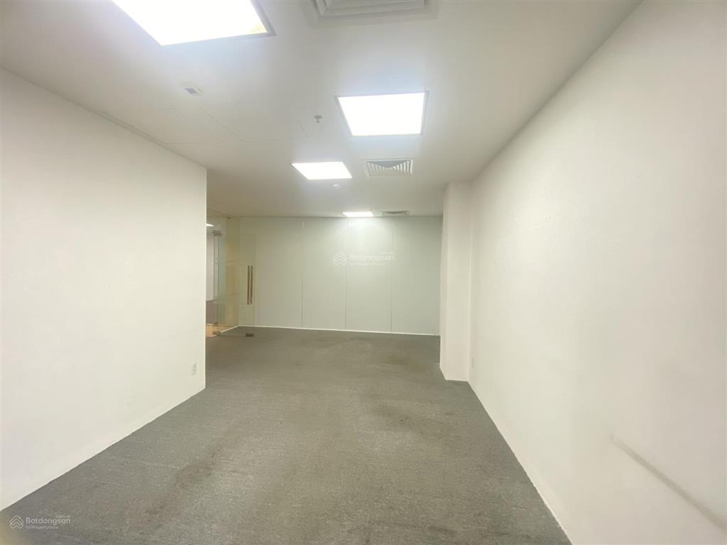 Văn phòng cô giang q1, diện tích sàn cơ bản 160m2