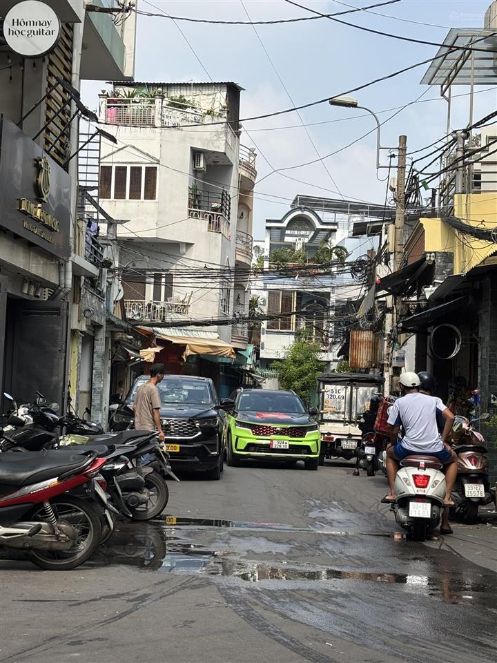 Bán nhà ngay chợ bà chiểu, phường gia định bình thạnh