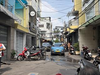 Bán nhà ngay chợ bà chiểu, phường gia định bình thạnh