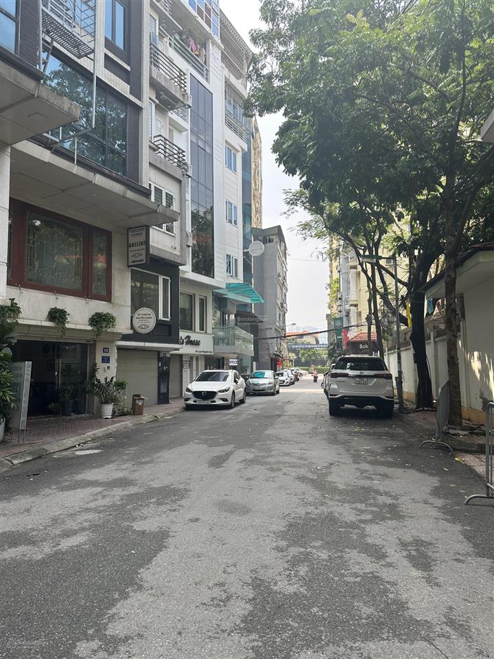 Chính chủ nhờ bán nhà ngõ 43 trung kính dt 50m2 nhà 5 tầng ngõ thông thoáng, giá 11,8 tỷ bán