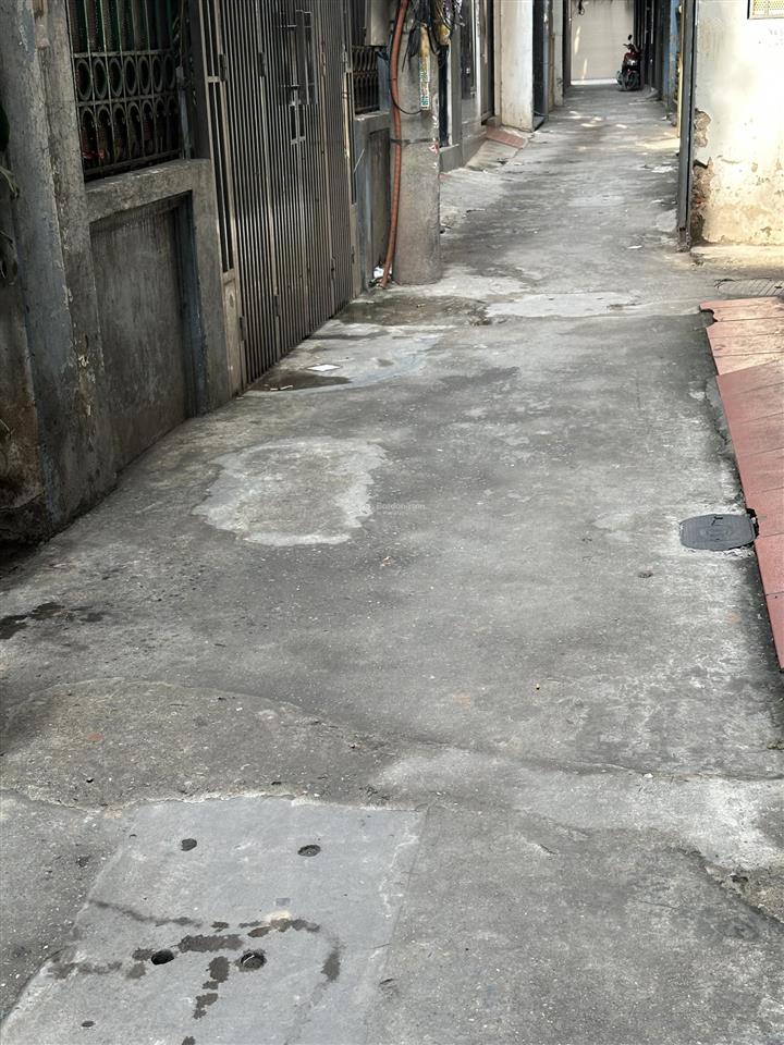 Bán nr đẹp tại trung kính, 11,8 tỷ, 50m2, 4pn, 4wc, view đẹp hot!
