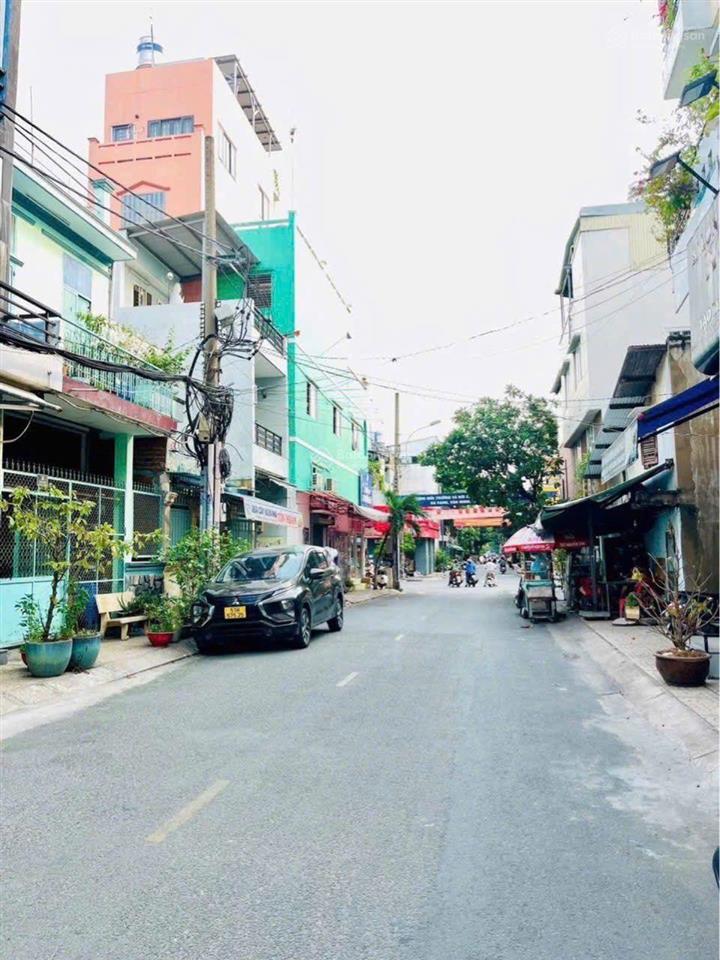 Nhà mặt tiền, 2 mặt đường trước sau 5.3m x 15m cơ hội đầu tư giá tốt khu phú thọ hòa  tân phú