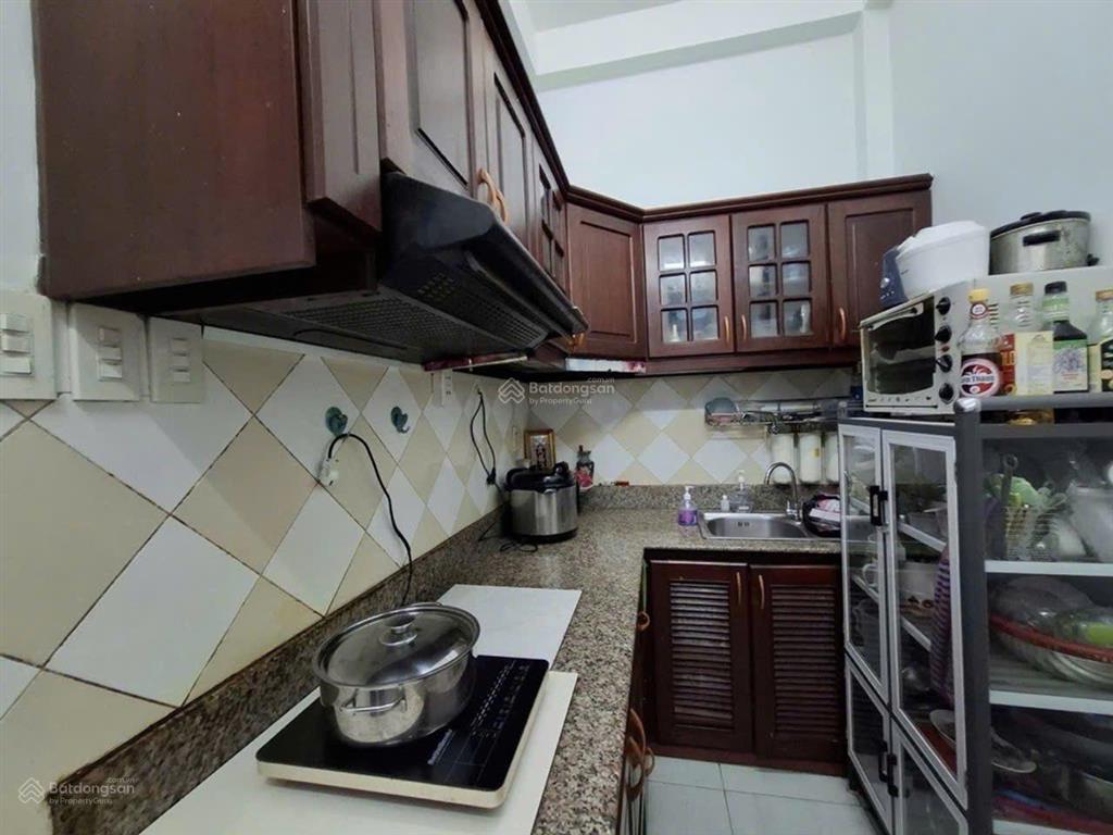 Lý thường kiệt  tân bình nhà đẹp ở ngay giáp quận 10, quận 11  ngay khu lữ gia, chợ ông địa