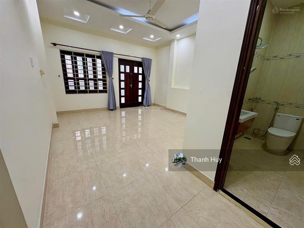 Bán nhà mặt tiền nguyễn thái sơn, phường 5, quận gò vấp  10 phòng chdv  có dòng tiền cho thuê sẵn