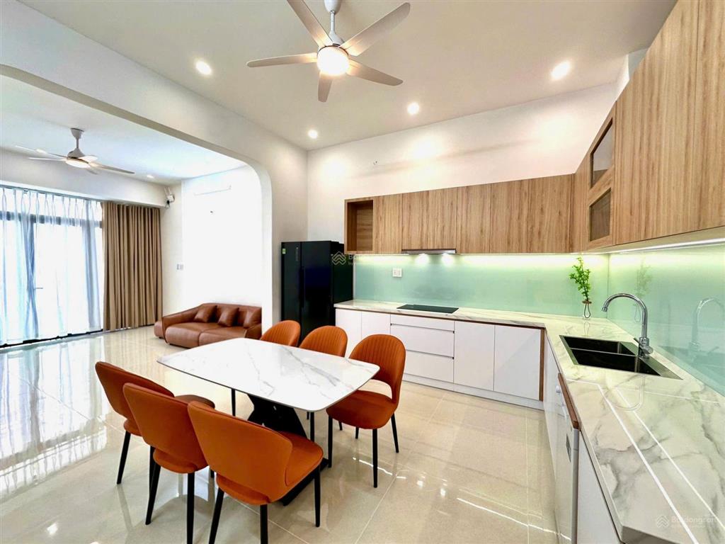 Bán nhà hẻm xe hơi trung tâm vũng tàu, nhà phố hxh vũng tàu