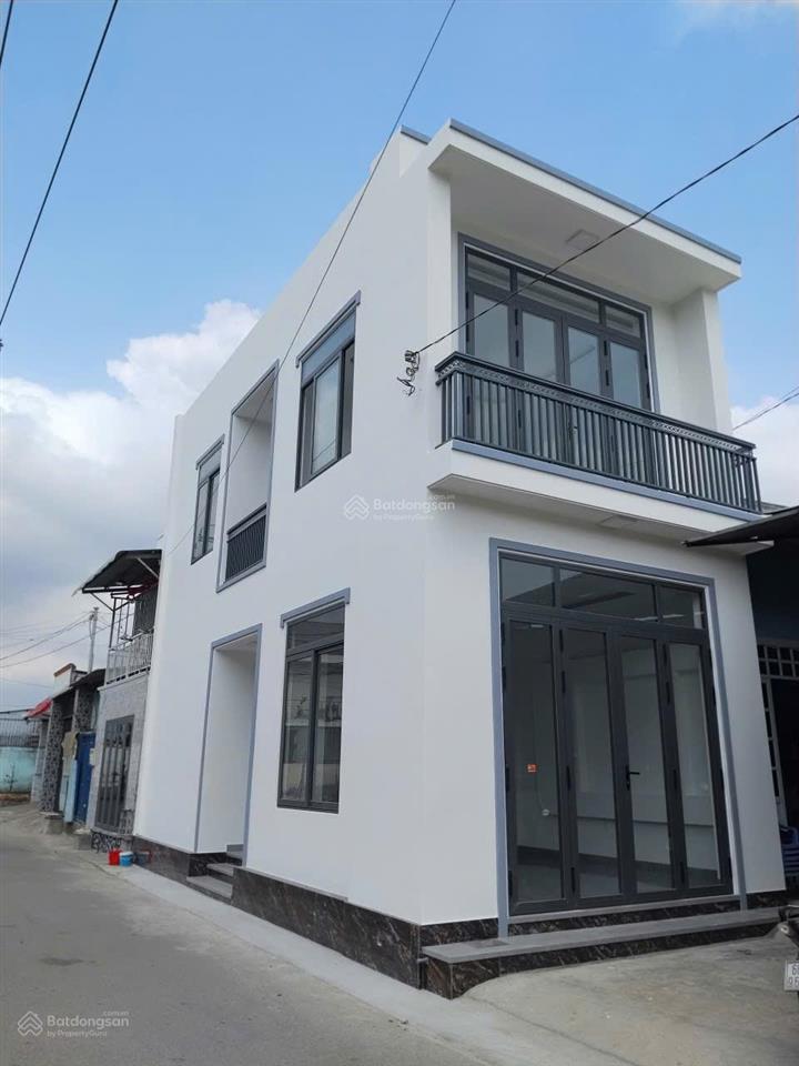 Nhà rẻ. sổ riêng 2 mặt tiền đường bùi hữu nghĩa phường tân hạnh