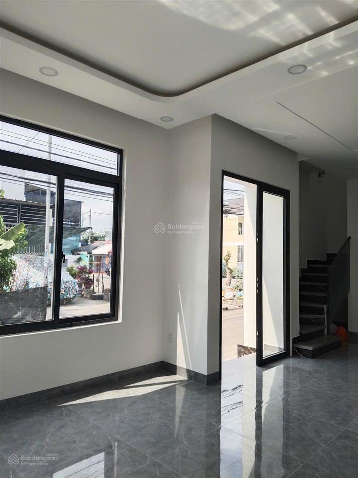 Nhà rẻ. sổ riêng 2 mặt tiền đường bùi hữu nghĩa phường tân hạnh