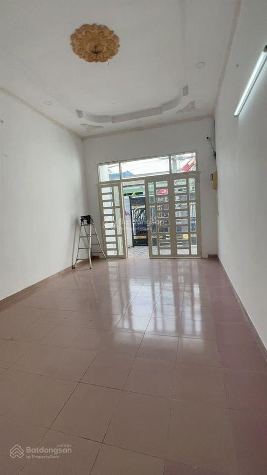 Dt126 nhà c4 hxh bình chiểu, sát chợ bình chiểu, tl43, 80m chỉ 4.5 tỷ tl