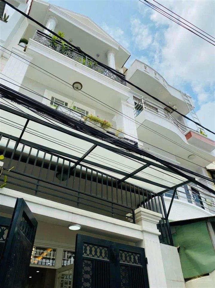 Bán nhà 3 tầng gần gigamall, 65m2, 4pn 3wc, shr hoàn công, đường 4m, chỉ 7.3 tỷ