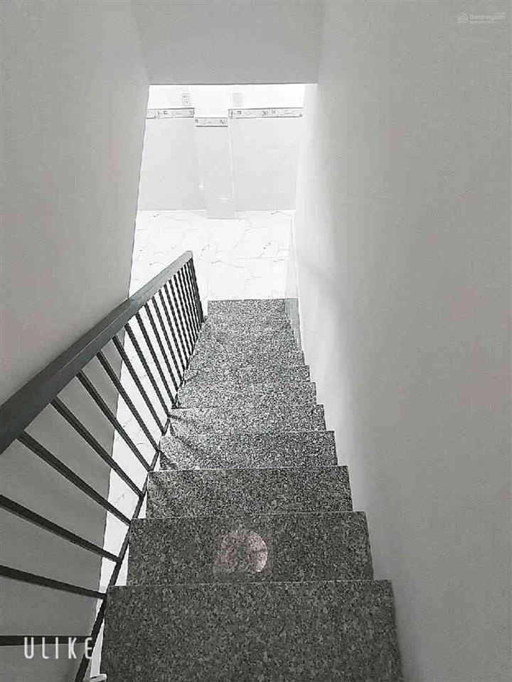 Bán nhà mt kd p.bình trưng 62m2, trệt lửng 3pn, nở hậu 5.3m, shr hoàn công, giá 6.8 tỷ