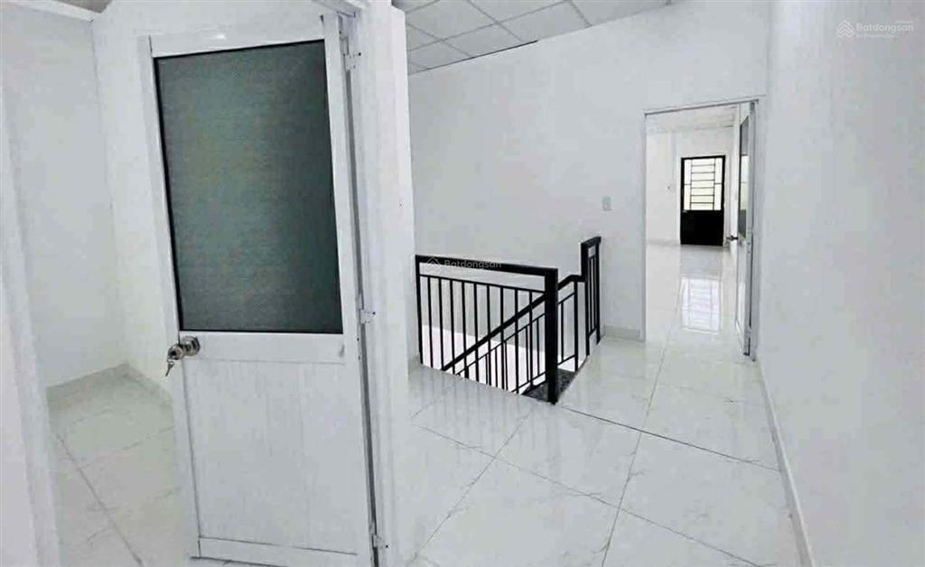 Bán nhà hxh trường thọ thủ đức dt 97m2, 2 lầu 3pn, gần chợ thủ đức metro, shr, giá chỉ 6.1 tỷ