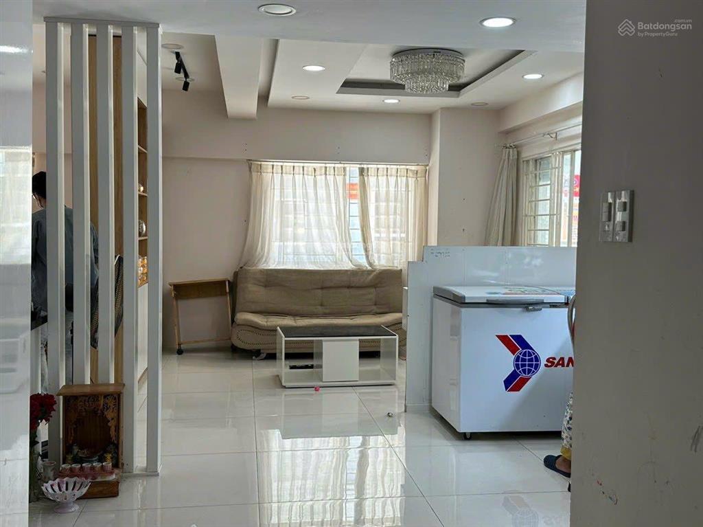Bán căn hộ phú mỹ thuận. dt 147m, 3 pn, 1 trệt, 1 lầu, vừa ở vừa kinh doanh. giá 4 tỷ
