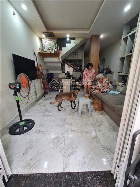 Bán nhà hẻm xe hơi cách chợ bà chiểu 100m, ngang khủng 5.6m có gara oto chỉ 7tỷ
