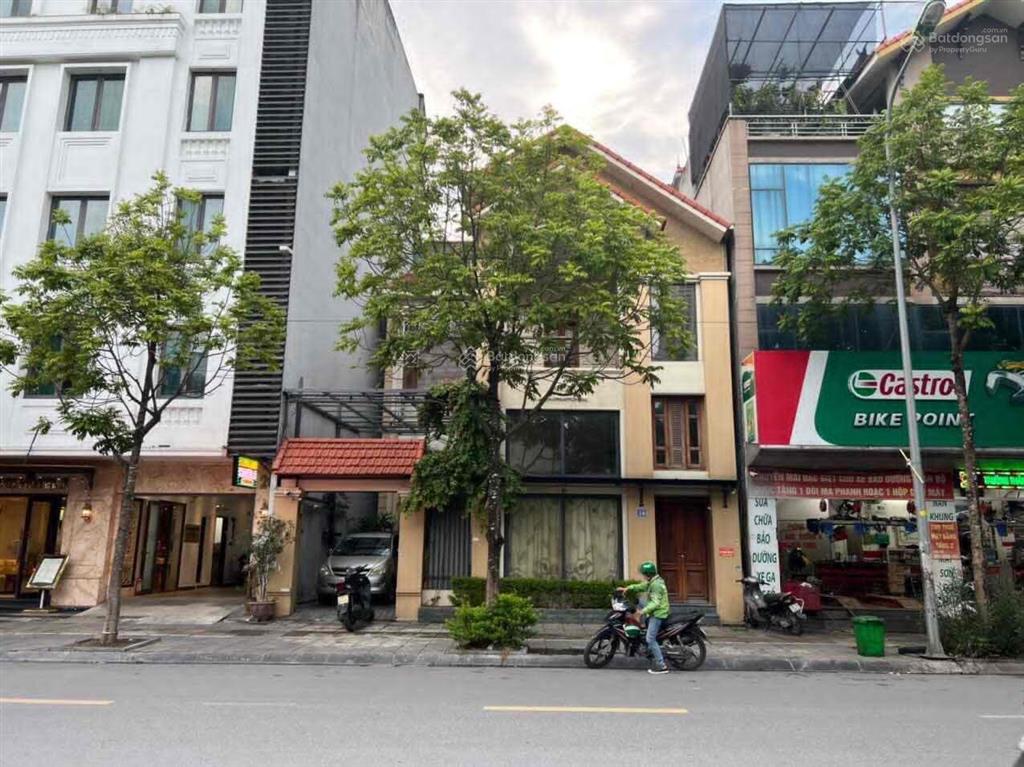Chính chủ cho thuê nhà số 18 phố trương công giai, cầu giấy. dt 140m2 x3 tầng, mặt tiền 10.5m