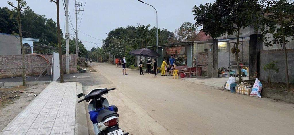 Bán 60m2 2 mặt tiền trung tâm Hòa Lạc sát trường Lục Quân ngã tư trục Hồ Tây Ba Vì