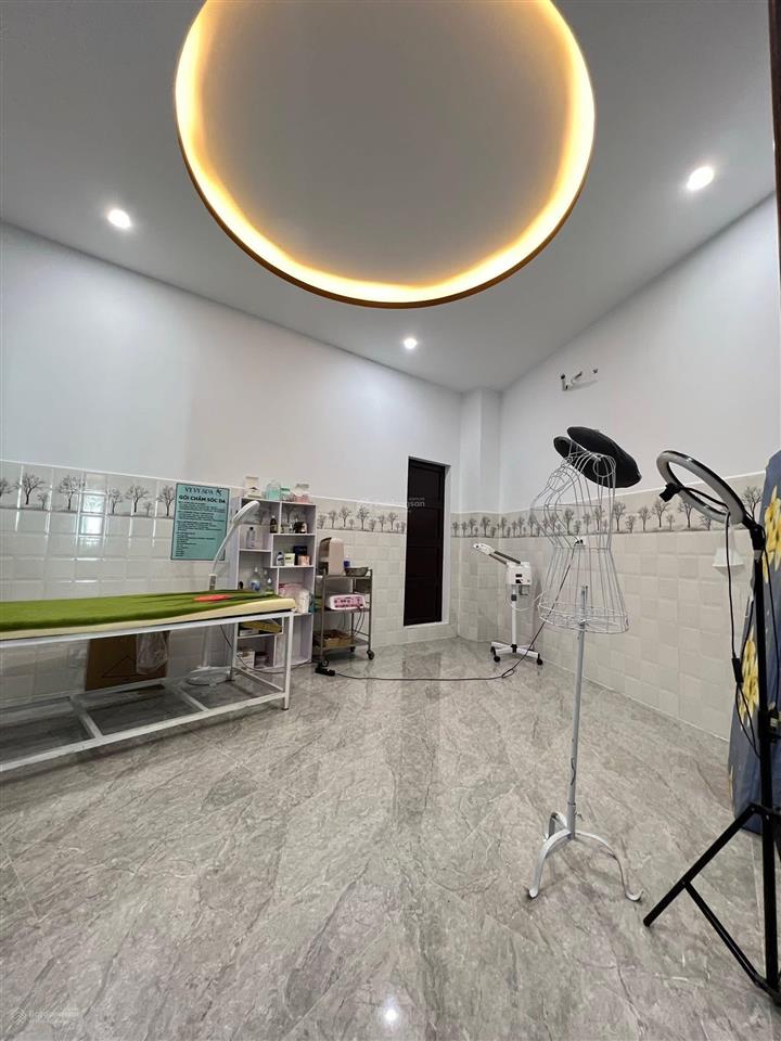 Nhà 3 tầng mới sơn trà gần vincom gần biển