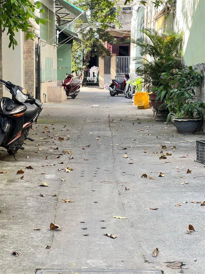 Nhà 3 tầng mới sơn trà gần vincom gần biển