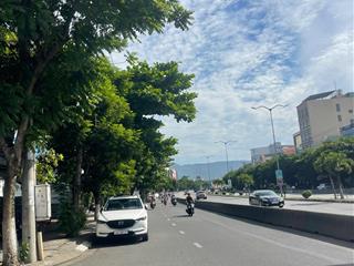 Nhà 3 tầng mới sơn trà gần vincom gần biển