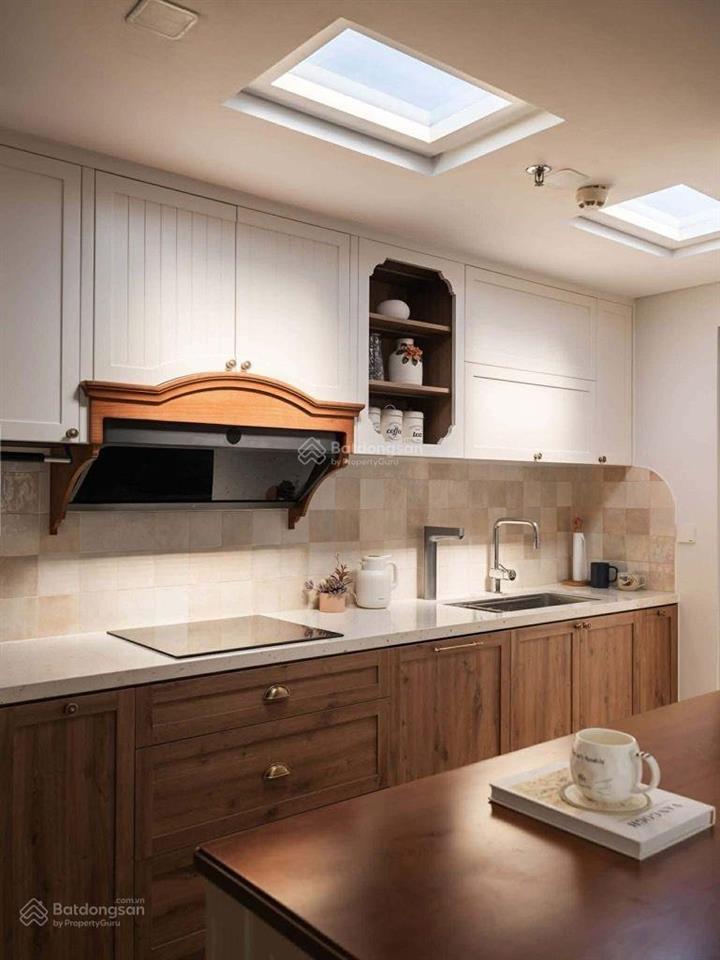 Bán căn hộ tòa c2 vinhome d'capitale trần duy hưng, 50m2, 5 tỷ, 2pn, 1wc, sổ đỏ cc, full nội thất.