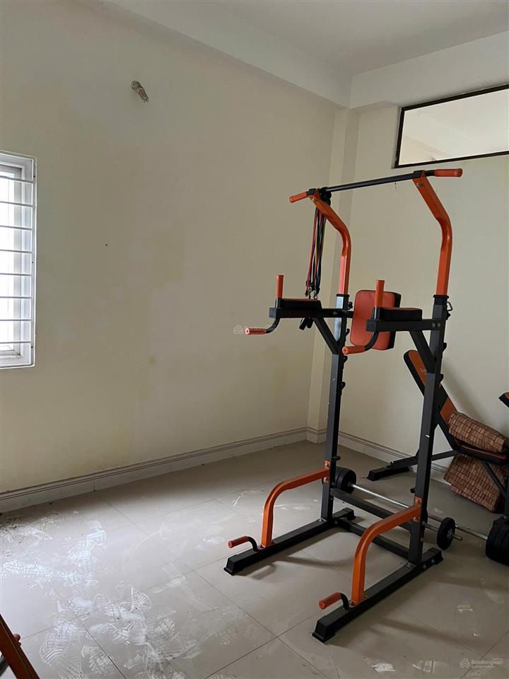 Bán nhà 4t dòng tiền, mặt tiền siêu vip đường gs1 green square dĩ an, bình dương
