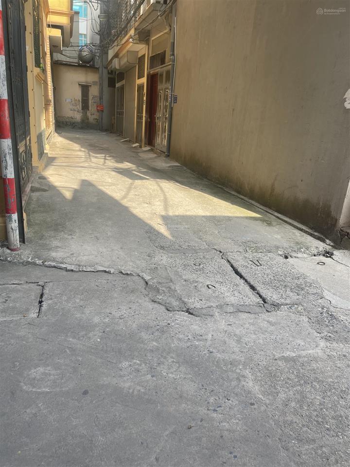 Bán nhà riêng tại hoàng quốc việt, 20,5 tỷ, 58m2, view đẹp, giá siêu hời