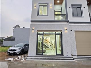 Chỉ 2,99 tỷ có ngay nhà 1 trệt 1 lẩu ,nội thất ,hoản công đầy đủ.đ bùi hữu nghĩa .bh