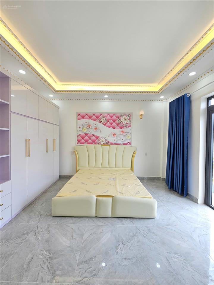 Chỉ 3,1ty , nhà 1 trệt 2 lầu ,full nội thất & thổ cư .ngay ttyt đa khoa tân uyên.chính chủ