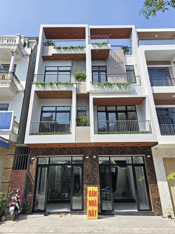 Bán nhà 1 trệt 2 lầu ,kdc hiện hữu đồng bộ .chỉ 4,9 tỷ ,gần dt743 .p ,bình chuẩn .