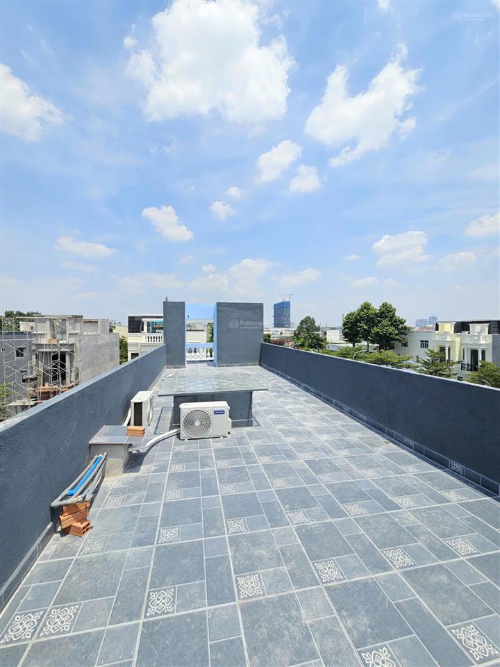 Bán nhà 1 trệt 2lầu .kdc chợ thông dụng , p tân đông hiệp full thổ cư & nội thất . chính chủ