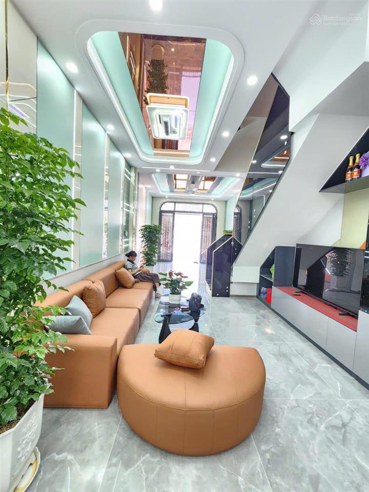 Bán nhà 1 trệt 2 lầu . hoàn công ,kdc ngã tư bình chuẩn .tp ,thuận an .full thổ cư & nội thất