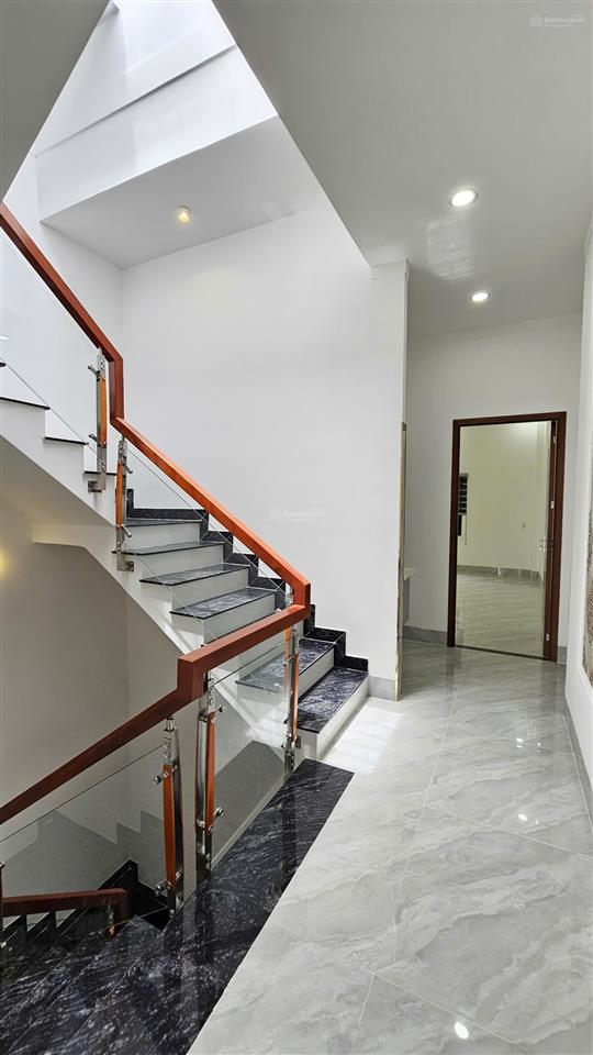 Bán nhà 1 trệt 2 lầu ful thổ cư & nội thất ,sh hoàn công ,p, an phú ,tp thuận an . chính chủ .