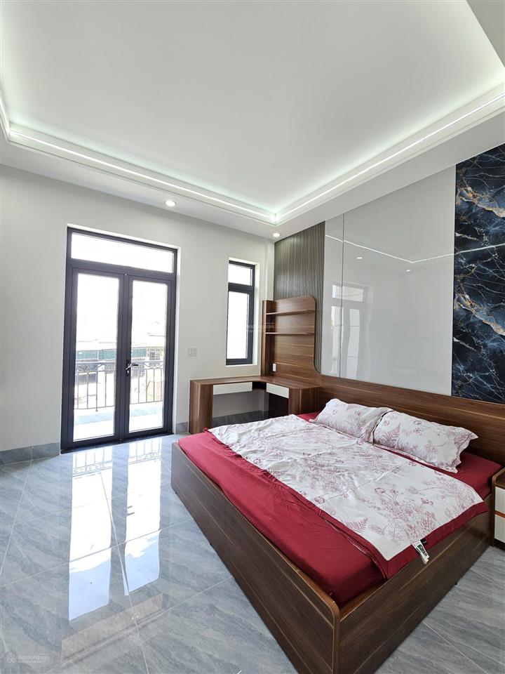 Bán nhà 1 thệt 1 lầu , gần ngã 4 miếu ông cù , dt743 full nội thất , thổ cư & hoàn công. chính chủ