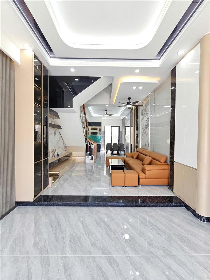 Bán nhà 1 thệt 1 lầu , gần ngã 4 miếu ông cù , dt743 full nội thất , thổ cư & hoàn công. chính chủ
