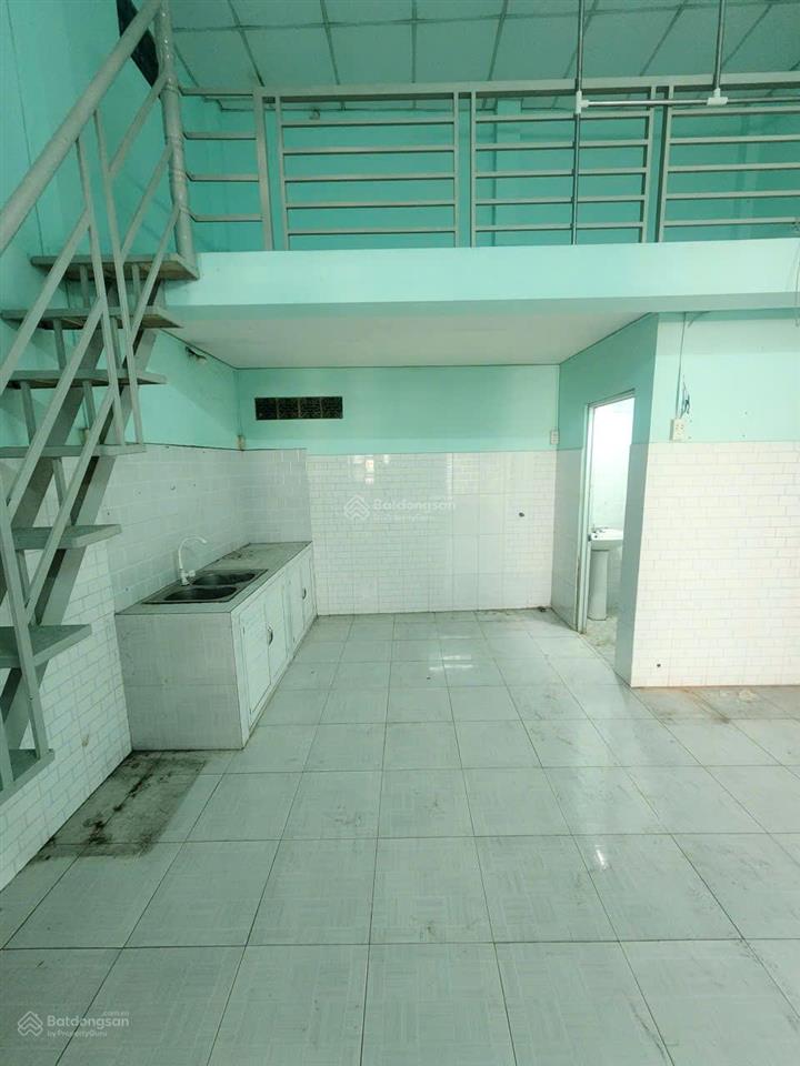 Chỉ 3,1ty ,có nhà cấp 4 ,dt 97,6m2 thổ cư 100%.gần đường 2212 .p, thuận giao .chính chủ