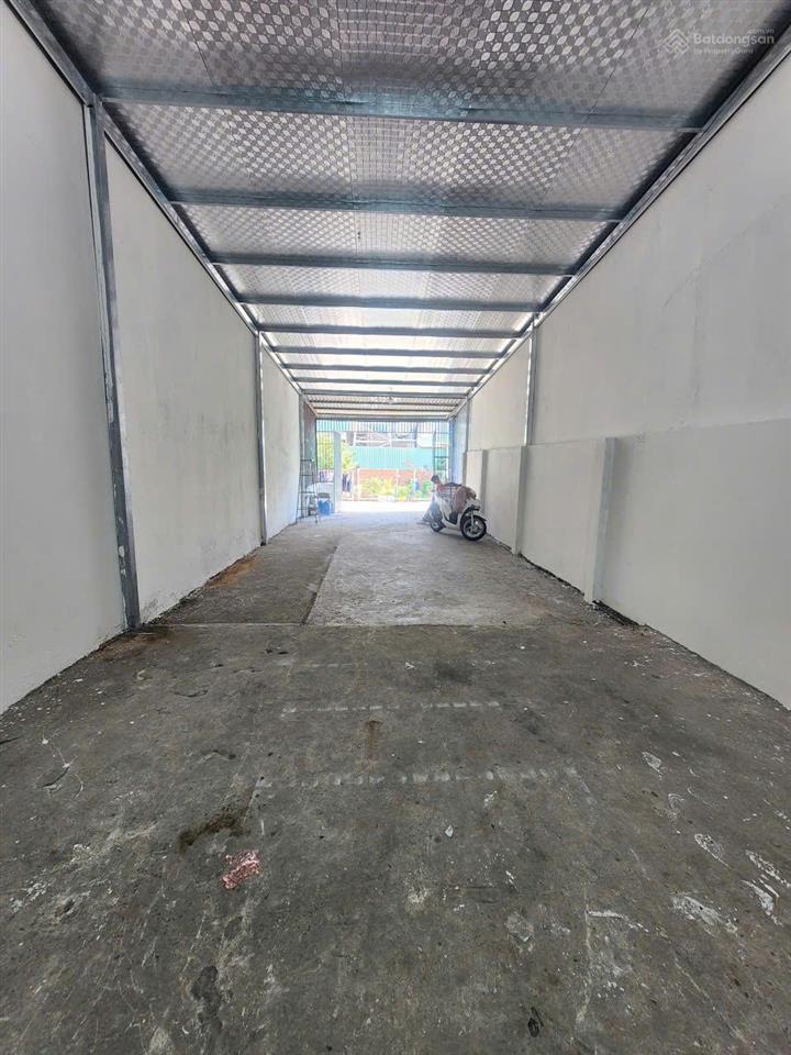 Chỉ 3,1ty ,có nhà cấp 4 ,dt 97,6m2 thổ cư 100%.gần đường 2212 .p, thuận giao .chính chủ