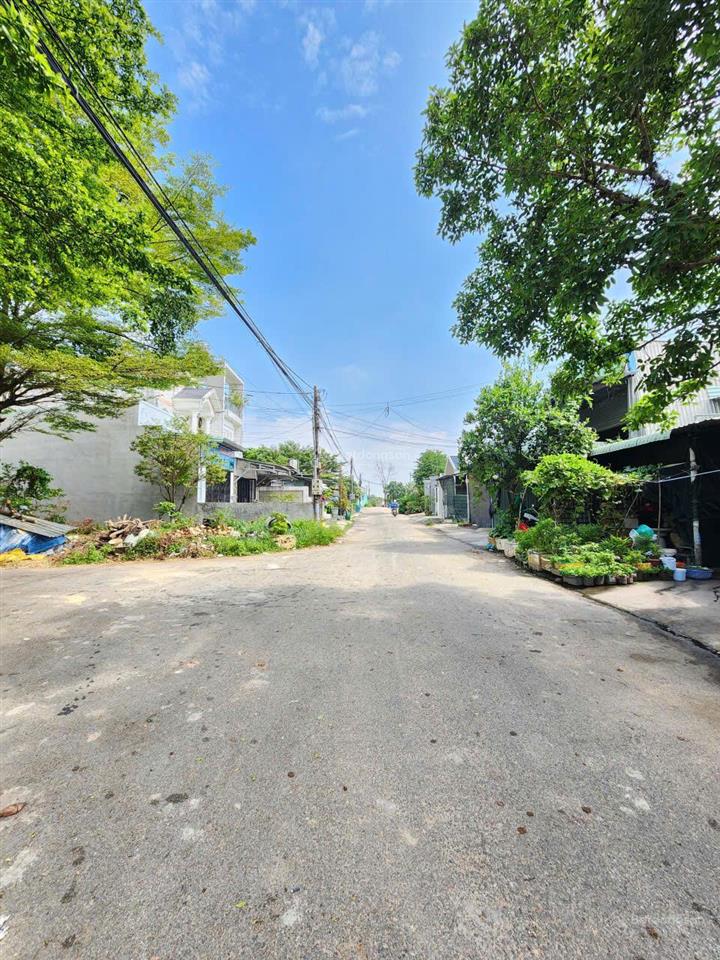 Bán lô đất 2 mt siêu đẹp 132m2 (7 *23) thổ cư 100% chỉ 3ty499 gần đ ,bình khánh .tp ,tân uyên .cc