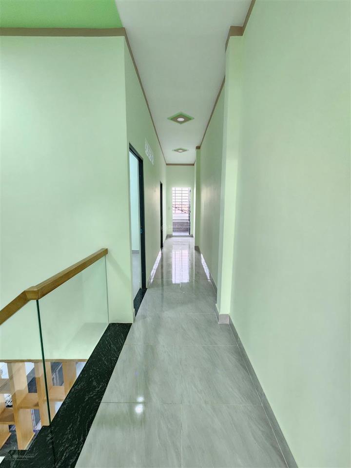 Bán nhà 1 trệt 1 lầu( 102,2m2 ) đ cây da .p dĩ an tphcm .đường thông mt kd buôn bán chính chủ