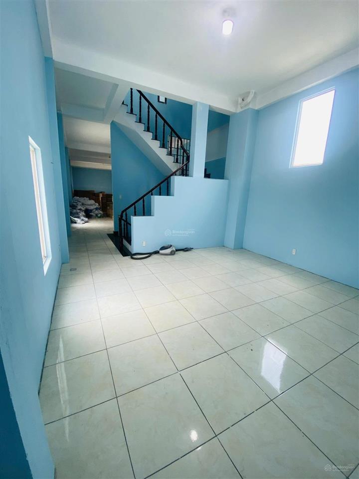 Bán nhà hoàn công 4 tấm đúc 151,5m2 siêu rẻ đ huỳnh t tươi bán kính 700m có tất cả trường cấp 1,2,3