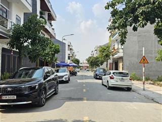Bán đất siêu rẻ chỉ 2,950 tỷ mặt tiền công viên mát mẻ gần ngã tư bình chuẩn 67,5m² chính chủ