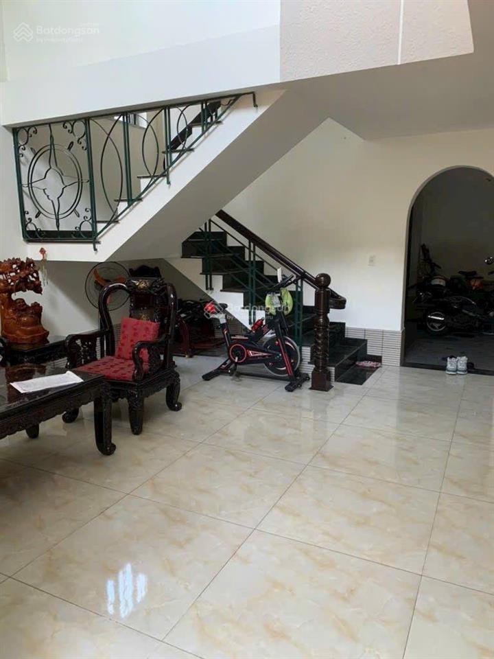 (quận 7) biệt thự góc 2 mt ngang 10.84m chỉ 14,2 tỷ lý phục man, q7 thông huỳnh tấn phát