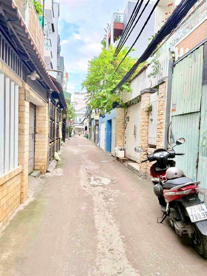 (quận 7) nhà 2 tầng hxh thông gần chợ phú thuận 4x16m chỉ 6.7 tỷ