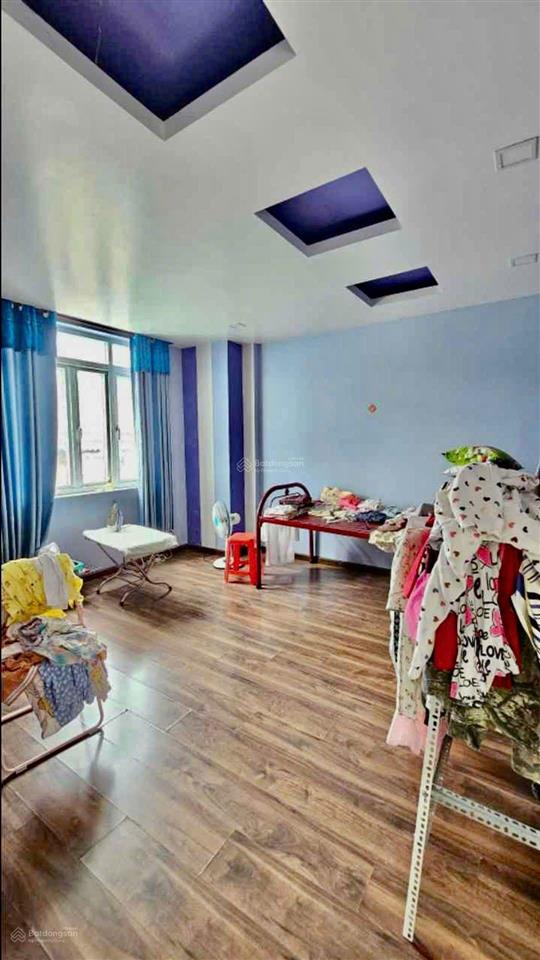 (quận 7) chính chủ một đời mt gò ô môi, p. phú thuận, chỉ 27.9 tỷ dt 6.5m x 41m