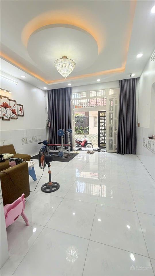 Nhà đẹp hoàng trọng mậu tân hưng, q7 chỉ 5,8 tỷ dt 4.8 x 12m trệt + lầu + 3pn