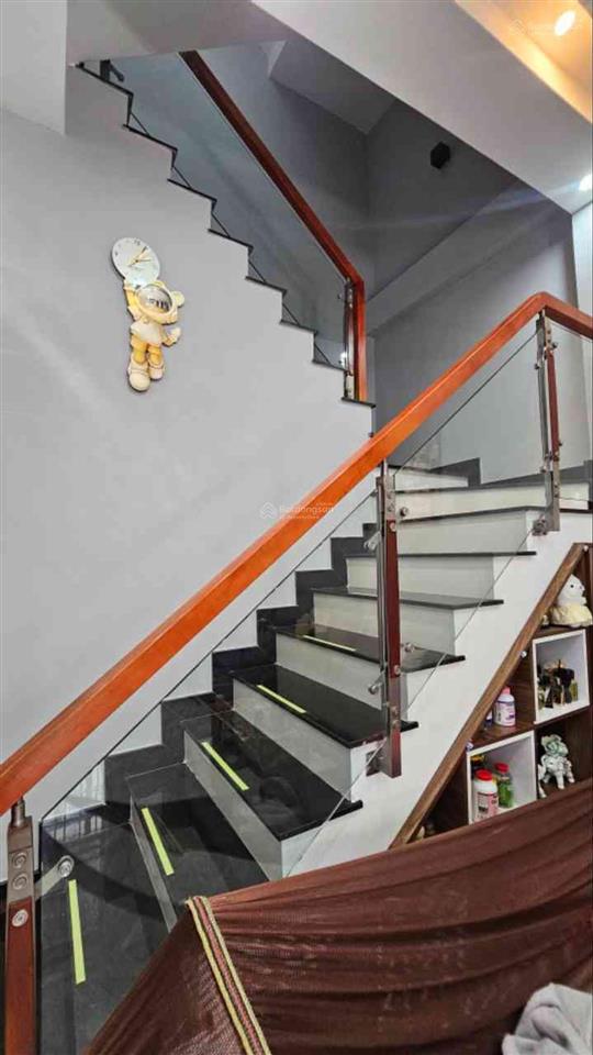( quận 7 ) nhà mới 3 tầng full nội thất kế bên phú mỹ hưng giá 7,25 tỷ