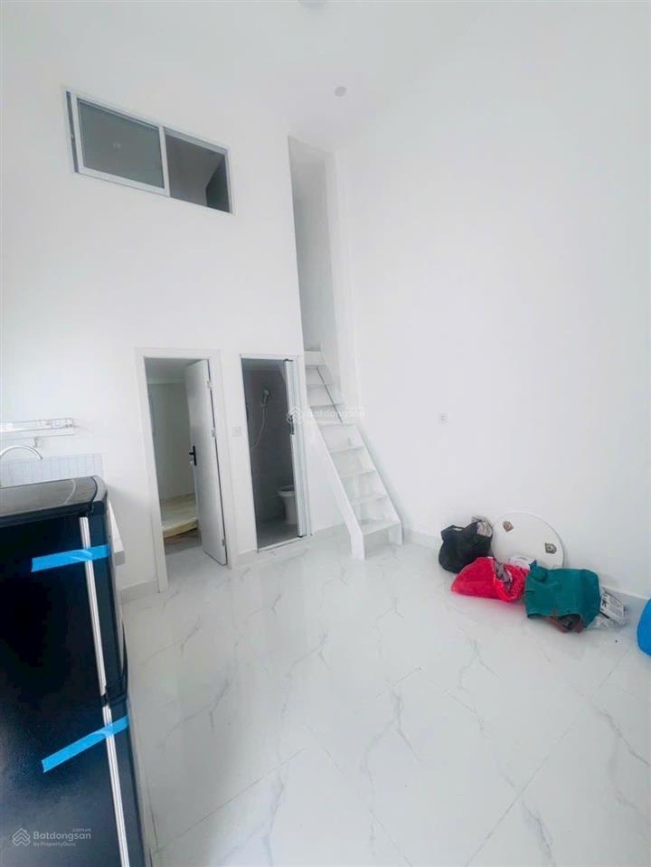 Quận 7  bán nhà 2 tầng dòng tiền 40tr/tháng chỉ 6,7 tỷ