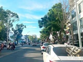 Bán Khách sạn/ Mặt tiền Sổ riêng Phù Đổng Thiên Vương, Phường 8, Đà Lạt