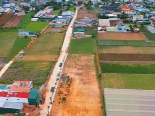 Ngõ Đồng Dao (trục Thống Nhất rẽ vào), xã Đức Trọng, Lâm Đồng.