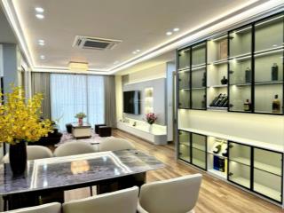 Cho thuê căn hộ 3pn tòa n01 ngoại giao đoàn, dt 140m2, full nội thất. giá chỉ 20tr/th