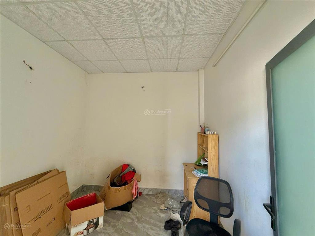 Nhà 2 tầng 136m2 ngay chợ đêm linh trung, thủ đức chỉ 3 tỷ 4 tl